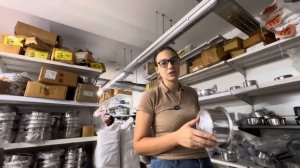 Индийский дядя прилетел к русской невестке на проверку в Гоа. Почему она радуется? Очень странно