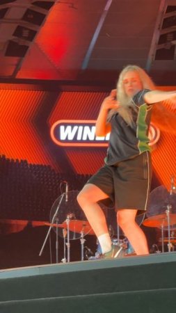 Кстати, это админы канала, которым выдали новую форму на сезон 💃🕺