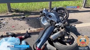 На Затонском шоссе в Уфе мотоциклист врезался в стоявшую на обочине машину и погиб