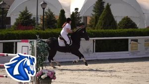 Выступление Александры на Париже 80 см.