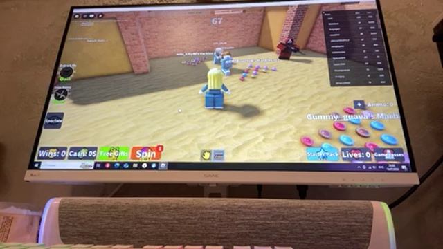 Играю в игру в кальмара Крутая игра почти нигде не проиграла💗💝💖💕