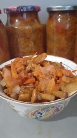 Зимний салат из лисичек