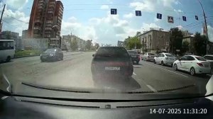 Очень обидно поймать такой нежданчик на ровном месте