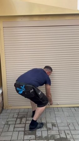 Рольставни в действии - любимые роллетные ворота в сборно-разборных хозблоках и гаражах SKOGGY