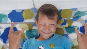 через 1 день у кирюхи день рождение