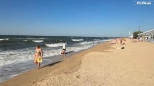 Голубицкая пляж Белый берег сегодня 16 июля 2025. Какая погода в Голубицкой сейчас. Море, обстановка