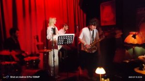 Кириченко Иван и "Jazzairs"  - "Mr.Sandman" (Pat Ballord)
