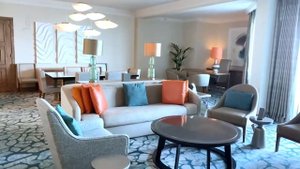 Atlantis Hotel At The Palm Dubai | An In Depth Look Inside | Обзор