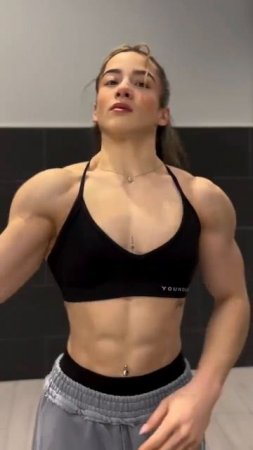 Клип @fitnessqueens