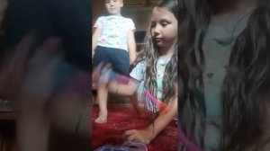 показываю как мы плетём резинки
