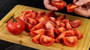 Боже, как вкусно! Я всегда буду так готовить! Просто нарежьте помидоры дольками! Вкусные Советы!