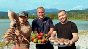 ШАШЛЫК КЕБАБ В ОВОЩАХ / ГОТОВИМ В СОЧИ С ДРУЗЬЯМИ