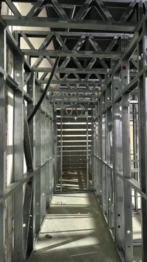 Мы построили здание внутри здания