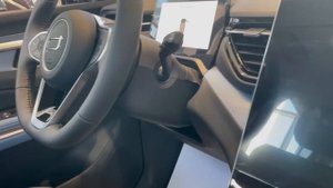 Новый кроссовер Bestune Т90 LUXURY серый