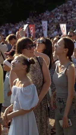 Легендарная авиагруппа ВВС России «Русские витязи» – в уфимском небе.