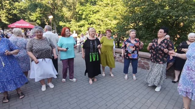 А мы будем счастливыми...... 13.07.25 Гомель парк Луначарского 🥰💫