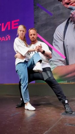 Street Tango. Павел Собирай и Виктория Тестова #танго #тангонуэво #неотанго #танцы
