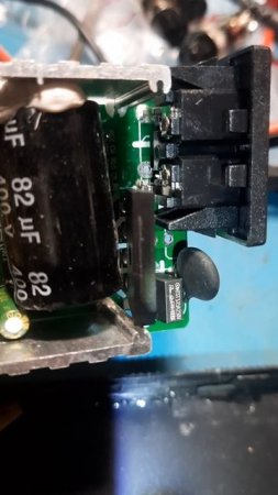 Зарядное Устройство 3A. 25,2V.