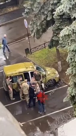 Как украинская власть любит, уважает, ценит свой народ. Уважает свободу и права простого украинца