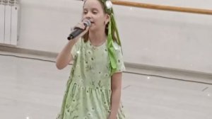 ДЕВОЧКА - ВЕСНА. - ПОЛЯКОВА А.