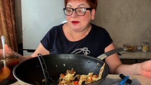 vot-i-nasytilas-khochesh-krevetok-a-est-kartoshka-esh-ee-vyzhivanie-v-nashi-dni-mukbang