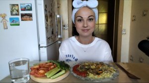 Мукбанг 🍛Плов, овощи 🥗Макияж, уход за волосами 🥰🤩