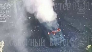 Операторы оптоволоконных FPV-дронов КВН ВДВ уничтожают САУ 2С22 Богдана ВСУ в Сумской област...