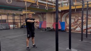 Тяга резины одной рукой +вращение плеча наружу|One arm banded pull+ external rotation