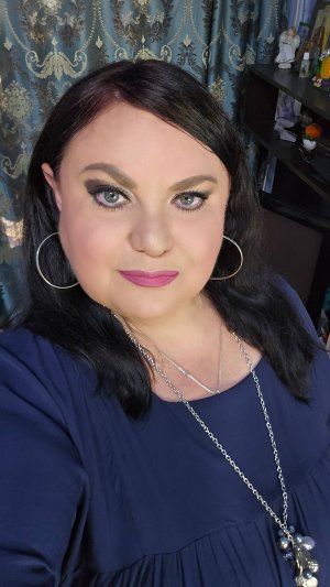 Красивый Смоки айс Макияж 💄 
Рубрика Преображение ✨️ 
Разговоры обо всём 🙂