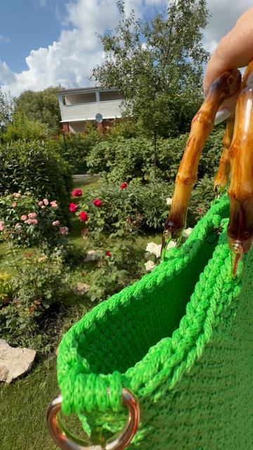 GREEN knitted bag смотреть онлайн