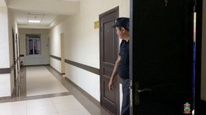 В КЧР полицейские по горячим следам задержали мигранта, который обвиняется в убийстве местного