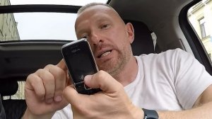 Халявщица хотела от таксиста новый iPhone и круассан в Париже