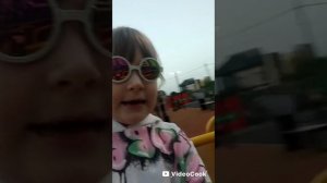 Гуляем с моей подружкой Варей