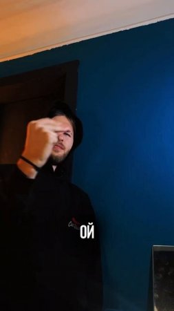 Загадал желание? #скетч #юмор #смешноевидео #исполнениежеланий #магия #кроссовки #вайн