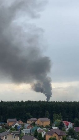 🔥Под Домодедово молния ударила в частный дом — он загорелся🔥