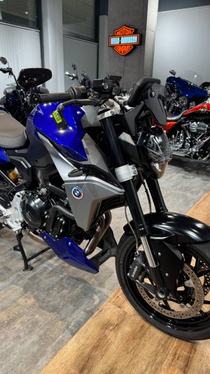 2021 BMW F900R