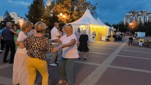 А за окошком ветер вьюжит... 14.07.25...