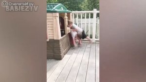 Приколы с близнецами и двойняшками