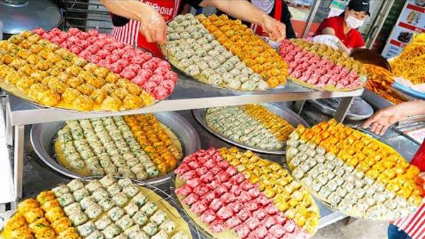 Продают по 6000 в день! Почему все хотят эти корейские пельмени? смотреть онлайн