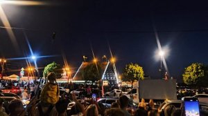 Развод Дворцового моста в Санкт-Петербурге