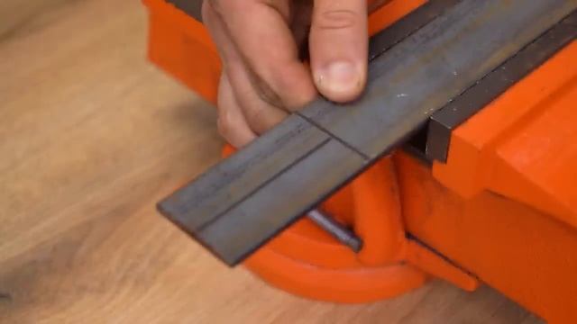 Творчество в деталях: Магия ручных изобретений в кадре.