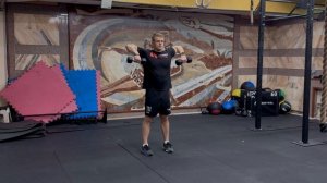 Тяга 2х гантелей стоя к подбородку|Dumbbell Upright Row