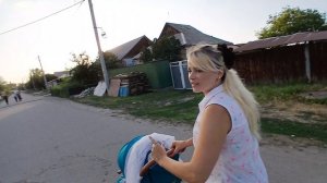 Гуляем в поселке Манас,Сукулукский район.Я отдыхаю в Бишкеке.Чем я занимаюсь там,жизнь в Кыргызстане