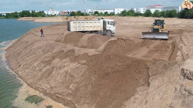 Строительство, засыпка песком, новый обзор
