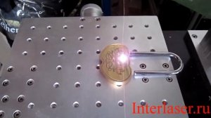 гравировка замка для свадьбы