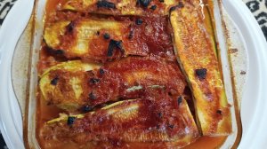 Получается вкуснее голубцов. Кабачки с фаршем и рисом.