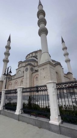 ГЛАВНАЯ МЕЧЕТЬ КРЫМА ПОЧТИ ГОТОВА