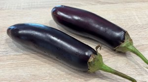 Вкусная пикантная закуска вместо рулетиков из баклажанов с орехово-чесночной начинкой по-грузински!