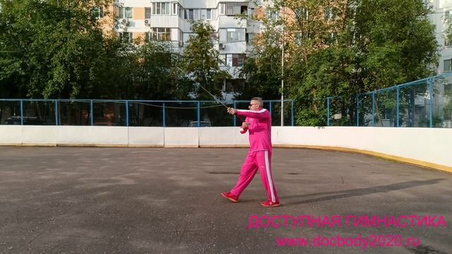 Разминка с двуручным тренировочным мечом (8)