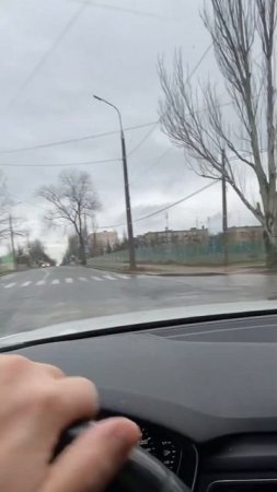 МАРИУПОЛЬ. ЖЁЛТЫЕ ДОМА ПОЧТИ ПОСТРОИЛИ.